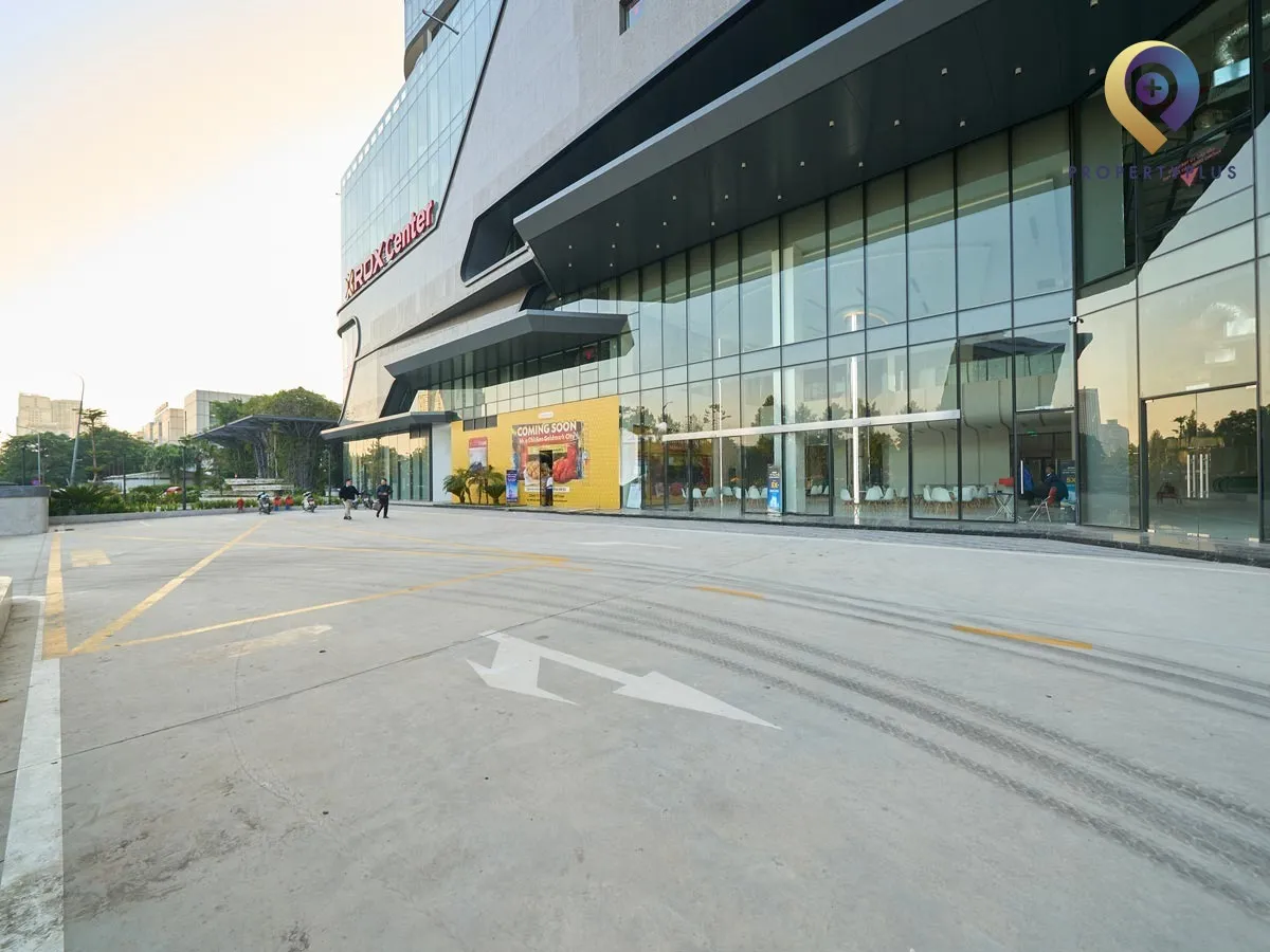 Khu vực lối vào Rox-Tower Goldmark City